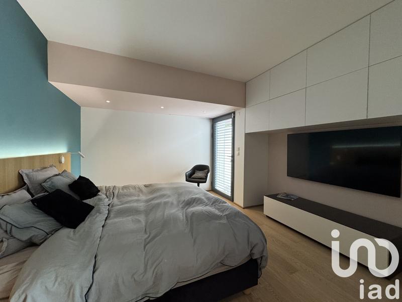 Maison - 180 m² - 5 pièces