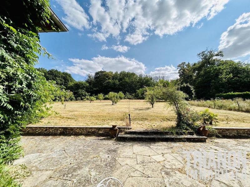 Propriété - 290 m² - 9 pièces