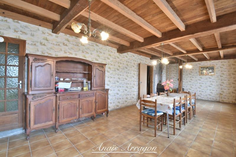 Maison en pierre - 158 m² - 6 pièces