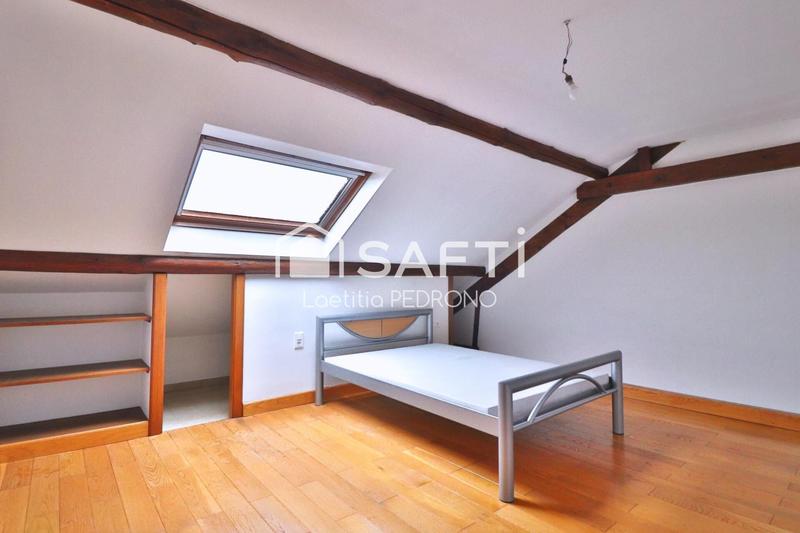 Maison - 125 m² - 7 pièces