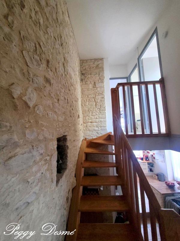 Maison en pierre - 101 m² - 5 pièces