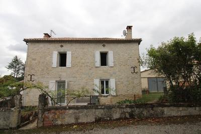 Maison de village - 125 m² - 5 pièces