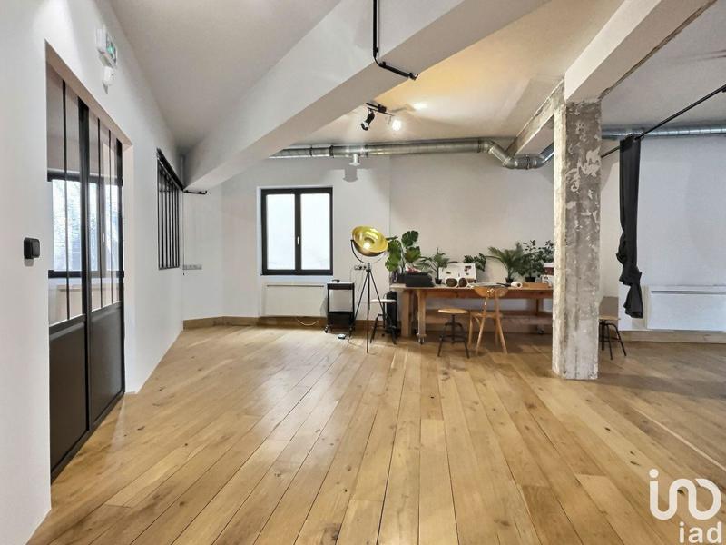 Local commercial - 217 m²