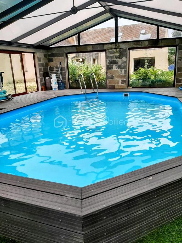 Maison de village - 274 m² - 8 pièces