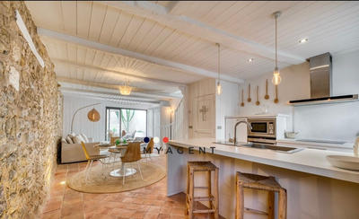 Maison - 89 m² - 3 pièces