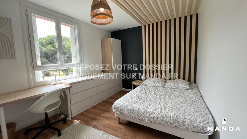 Chambre - 74 m² - 4 pièces