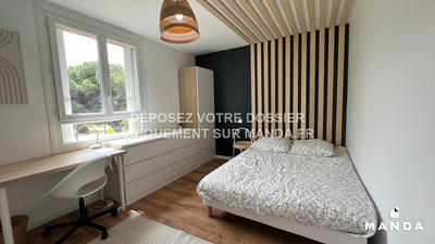 Chambre - 74 m² - 4 pièces
