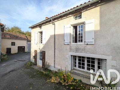 Maison de village - 107 m² - 4 pièces