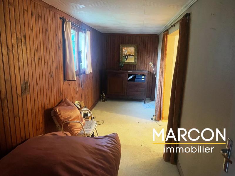 Maison - 104 m² - 4 pièces