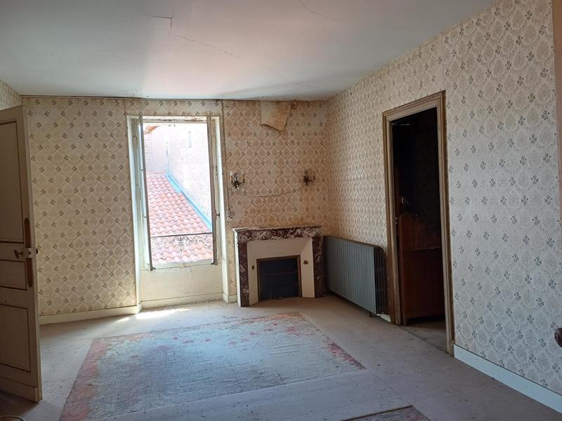 Maison - 217 m² - 10 pièces