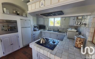 Maison - 181 m² - 5 pièces