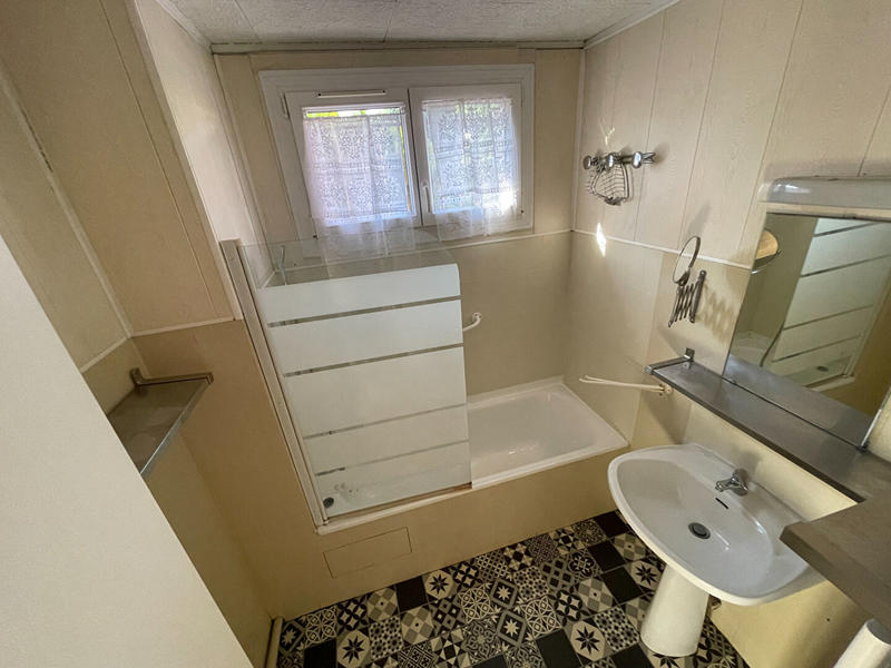 Appartement - 75 m² - 3 pièces