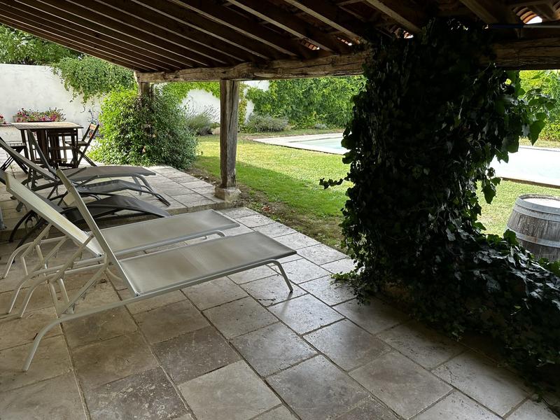 Maison traditionnelle - 181 m² - 9 pièces