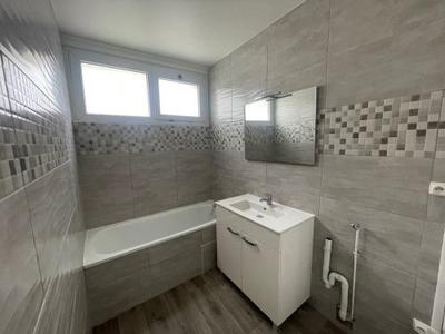 Appartement - 87 m² - 5 pièces