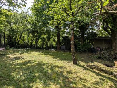 Villa - 251 m² - 8 pièces