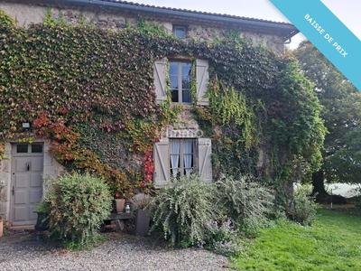 Propriété - 312 m² - 11 pièces