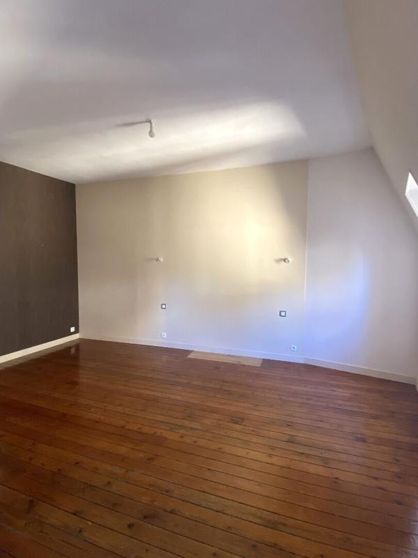 Appartement - 150 m² - 6 pièces