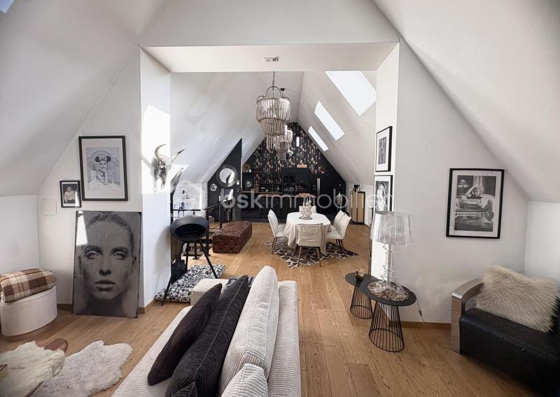 Maison - 103 m² - 4 pièces