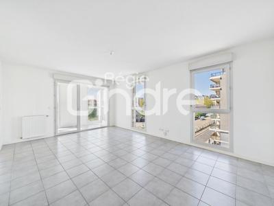 Appartement - 79 m² - 4 pièces