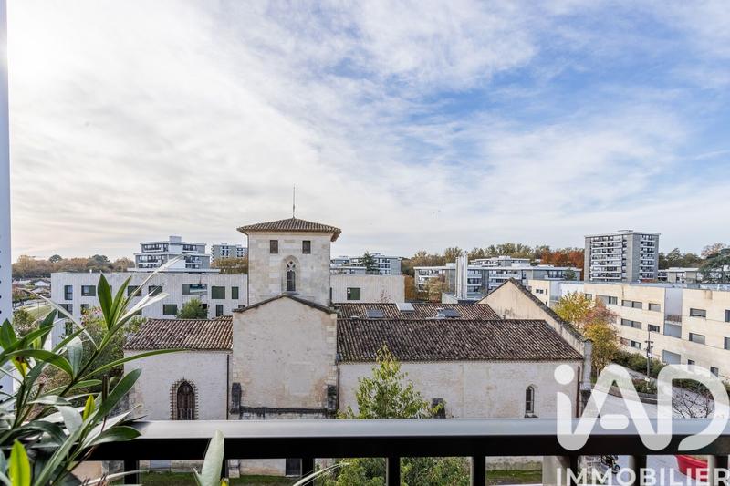 Duplex - 82 m² - 4 pièces