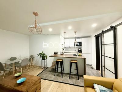 Appartement ancien - 63 m² - 3 pièces