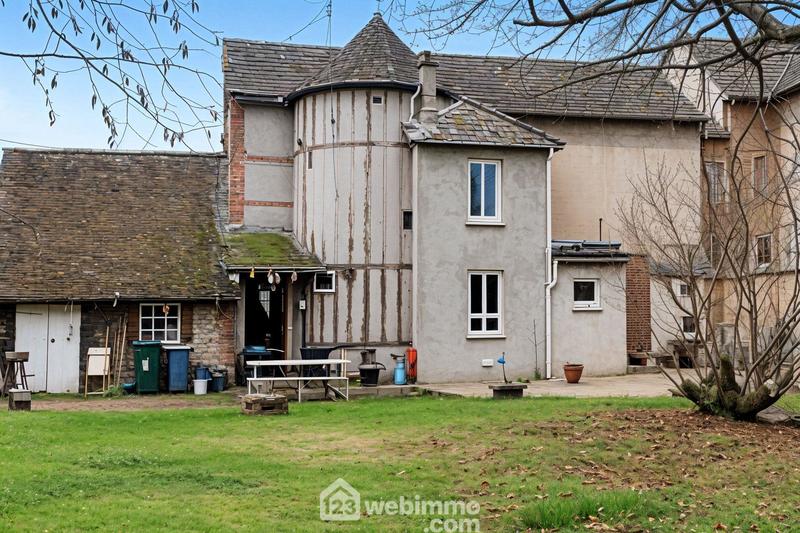 Maison - 130 m² - 4 pièces