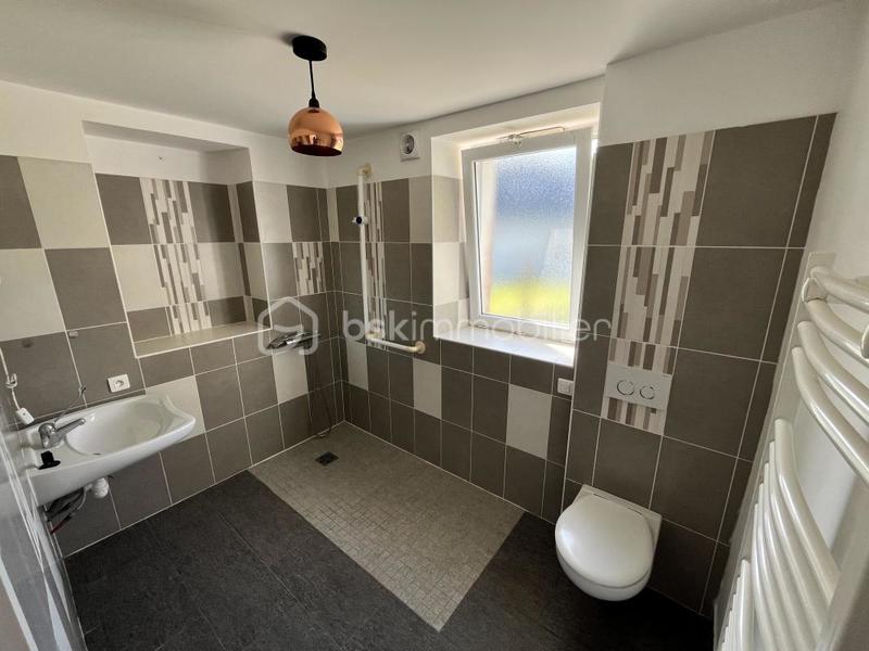 Immeuble - 90 m² - 6 pièces