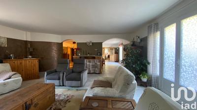 Maison - 271 m² - 9 pièces