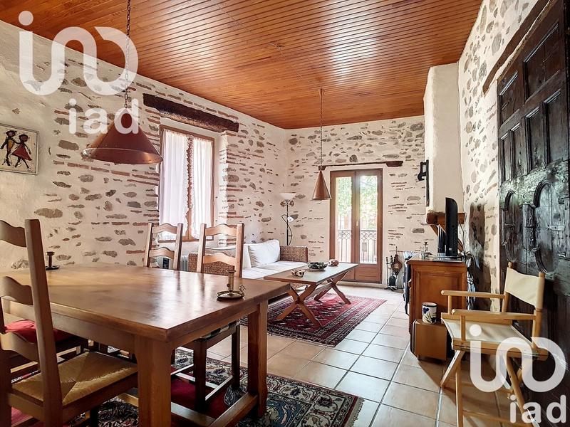 Maison de village - 90 m² - 4 pièces