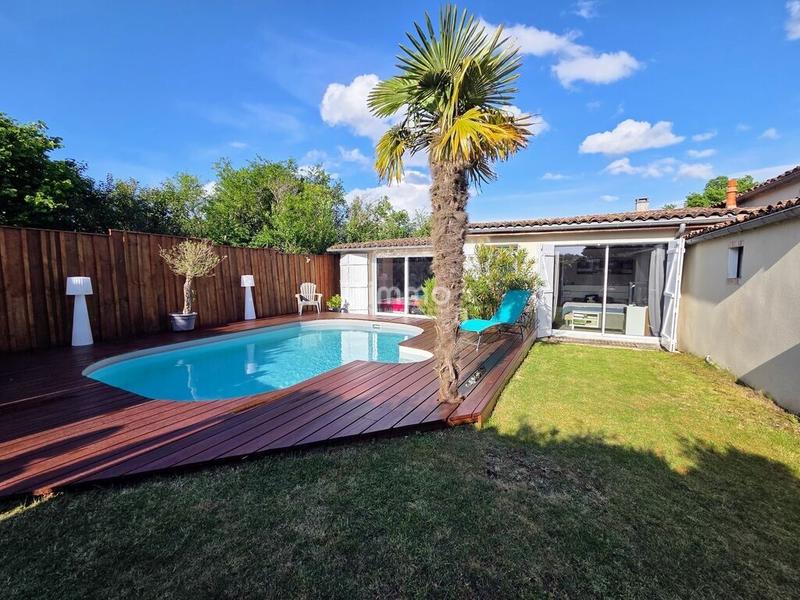 Maison - 105 m² - 5 pièces