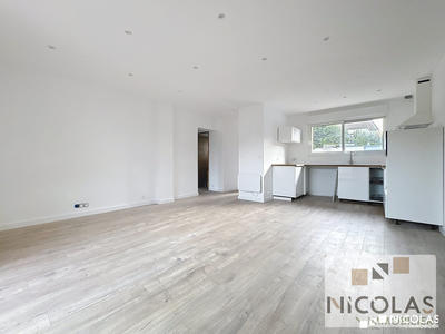 Maison - 75 m² - 4 pièces