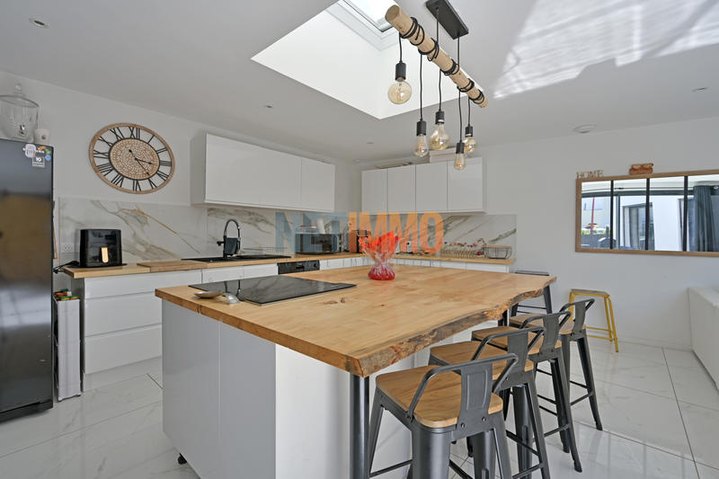 Villa - 111 m² - 4 pièces