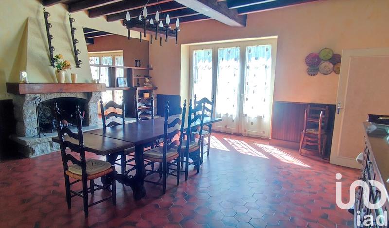 Maison - 197 m² - 7 pièces