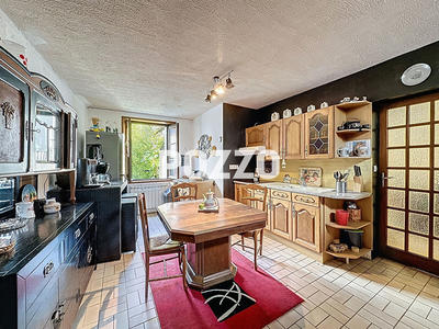 Maison - 130 m² - 6 pièces