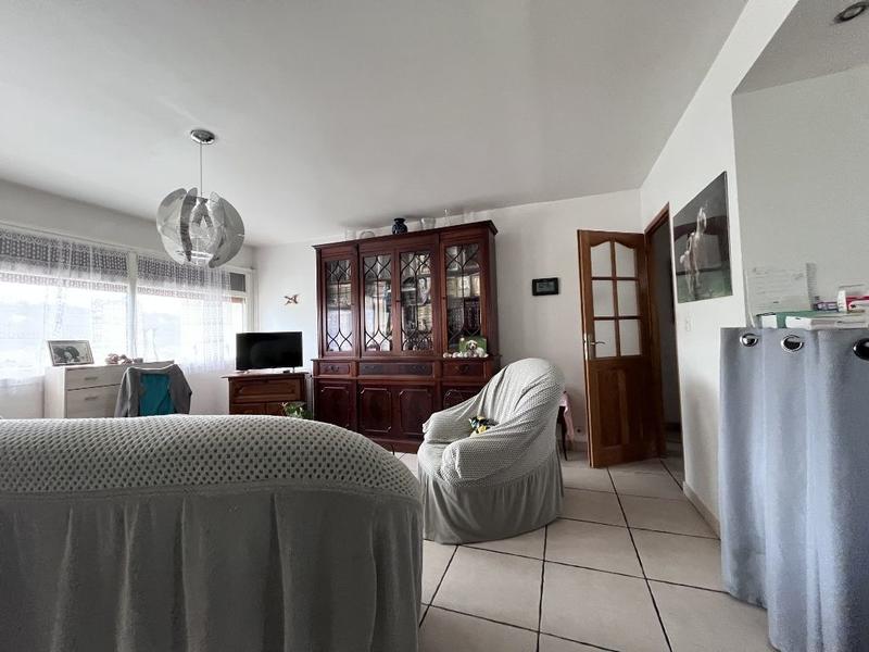 Appartement - 94 m² - 4 pièces