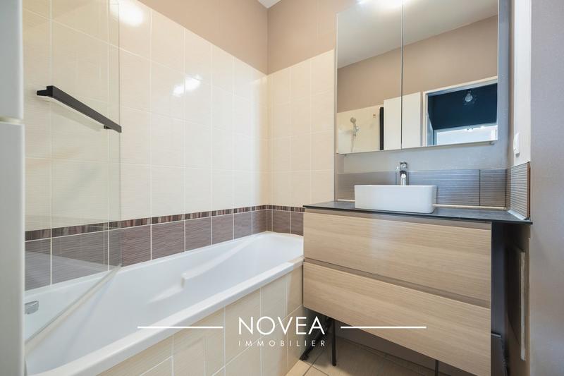 Appartement - 122 m² - 4 pièces