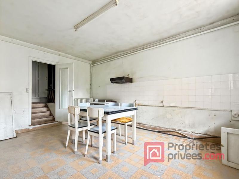 Maison - 150 m² - 10 pièces