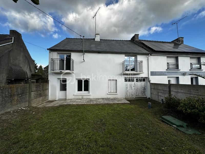 Maison en pierre - 91 m² - 4 pièces