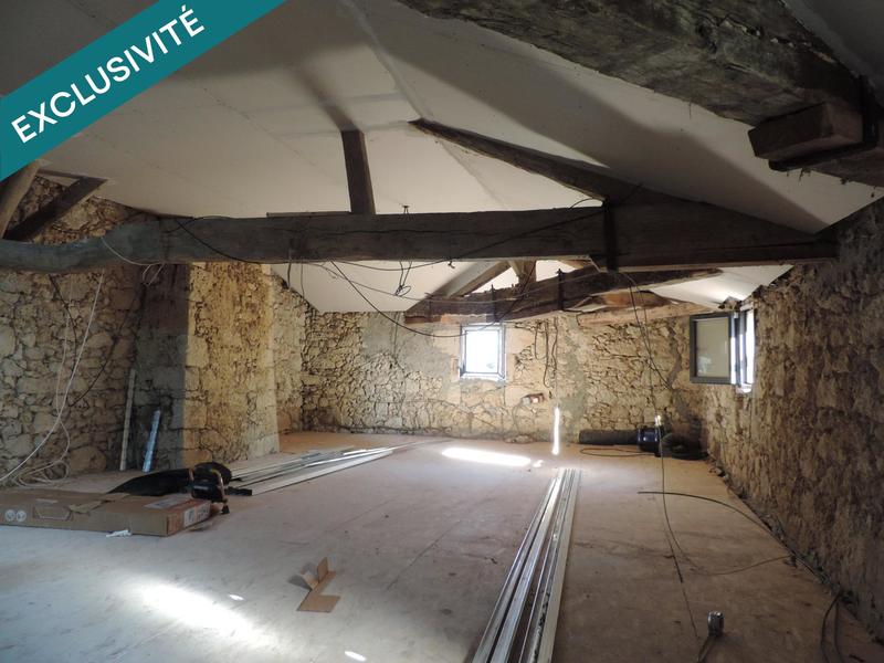 Maison - 244 m² - 5 pièces