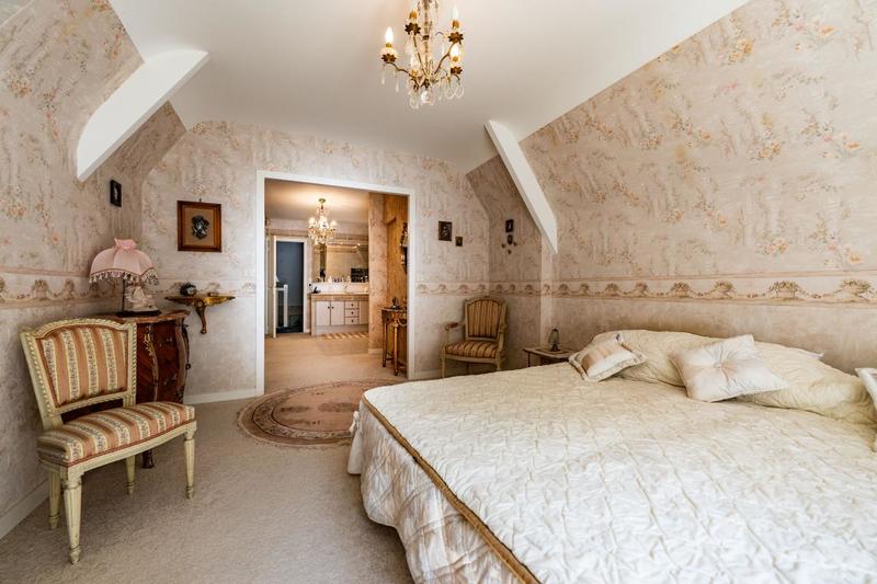 Villa - 290 m² - 7 pièces