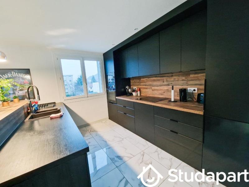 Appartement - 61 m² - 3 pièces