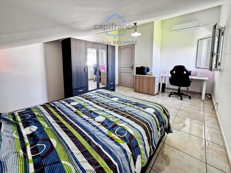 Maison - 171 m² - 6 pièces