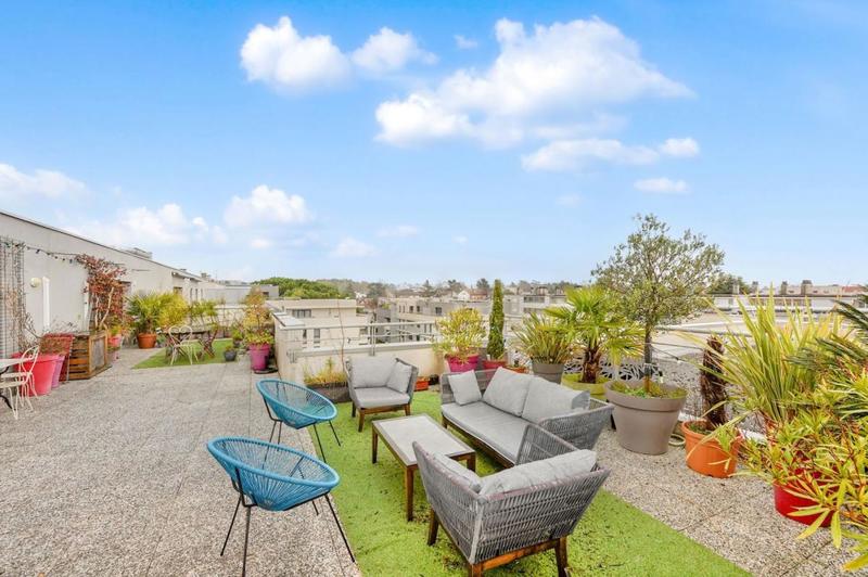 Appartement - 107 m² - 5 pièces