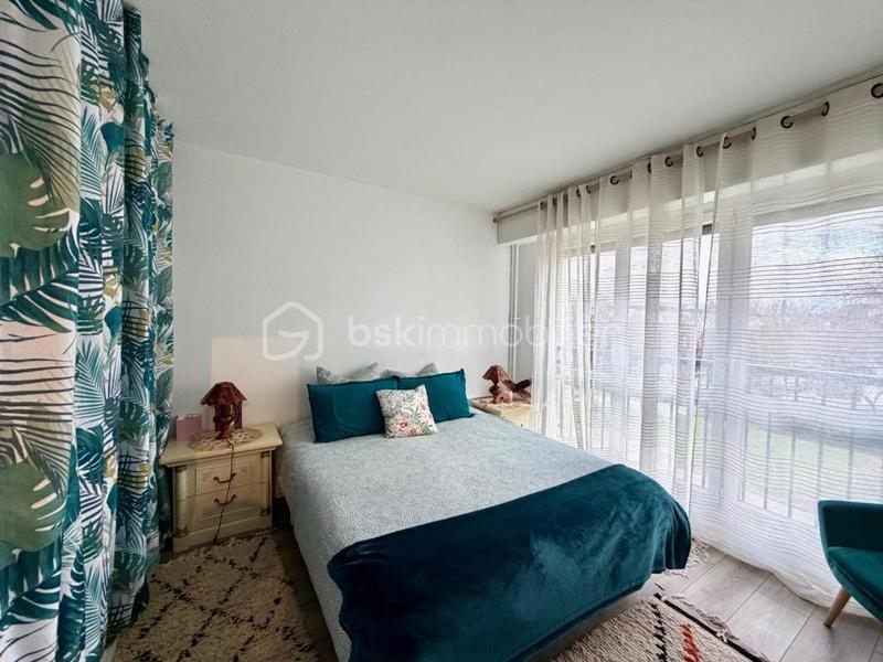 Appartement - 96 m² - 5 pièces