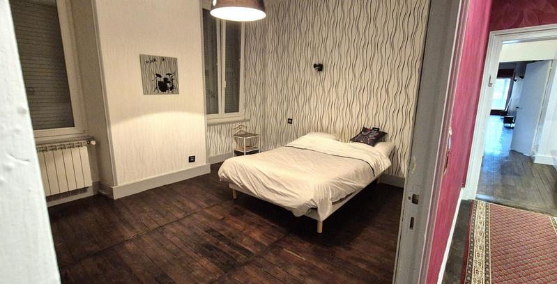 Château - 415 m² - 14 pièces