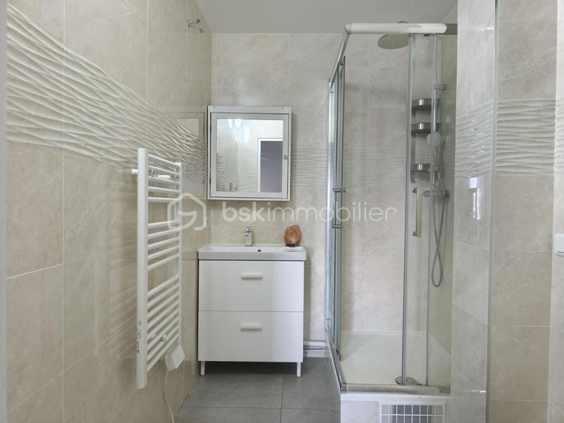 Appartement - 94 m² - 4 pièces