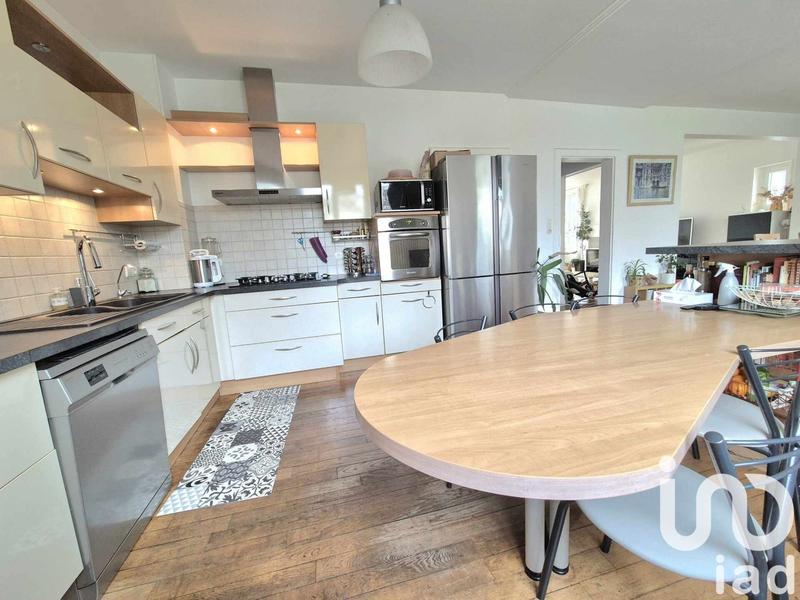 Maison - 175 m² - 8 pièces