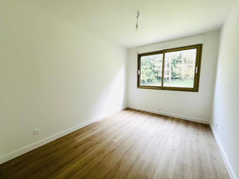 Appartement - 110 m² - 5 pièces