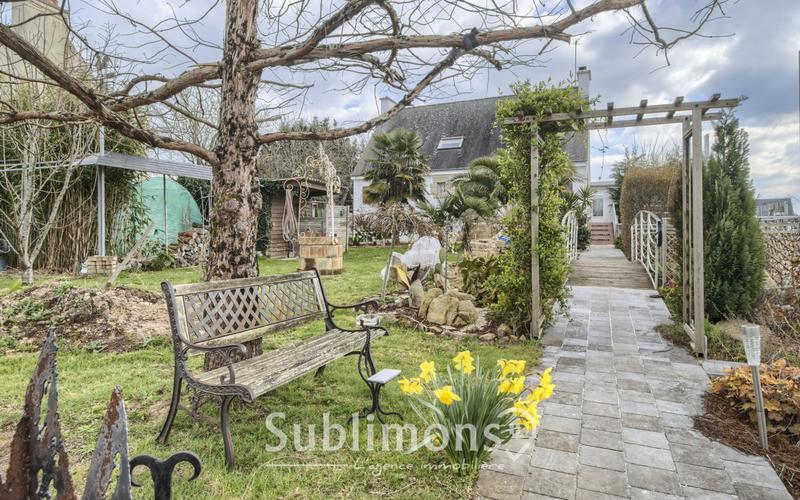 Maison traditionnelle - 150 m² - 7 pièces