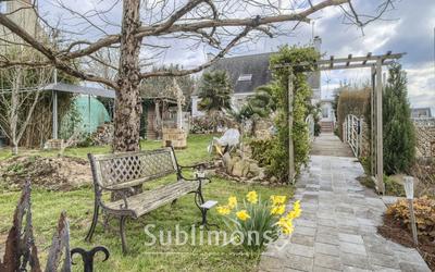 Maison traditionnelle - 150 m² - 7 pièces